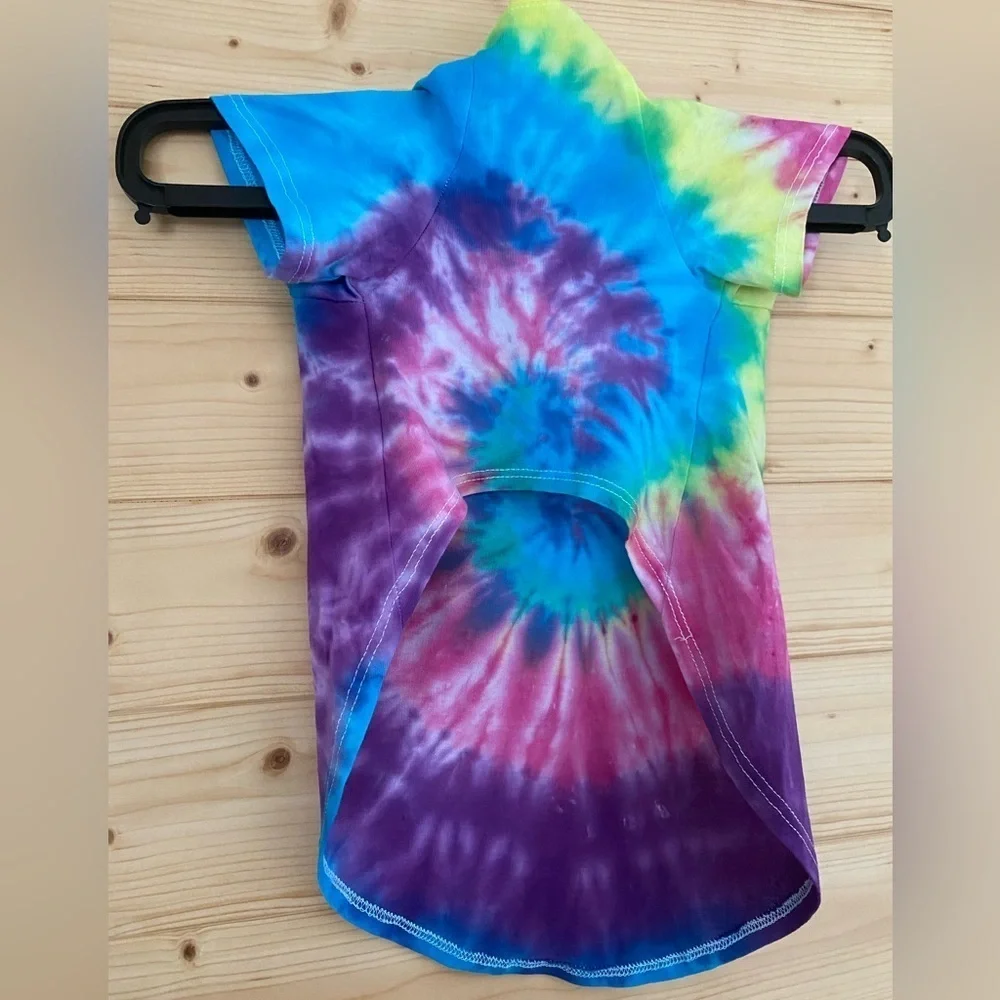 Pet Tee Medium Tie Dye Dog Shirt Color Splash ArtMinds Fun Styling Vibes Bright